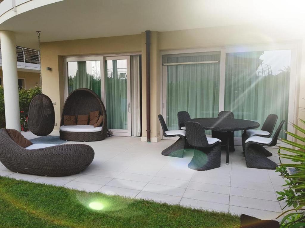 Sirmione Appartement Residenz Cesare Exterior photo