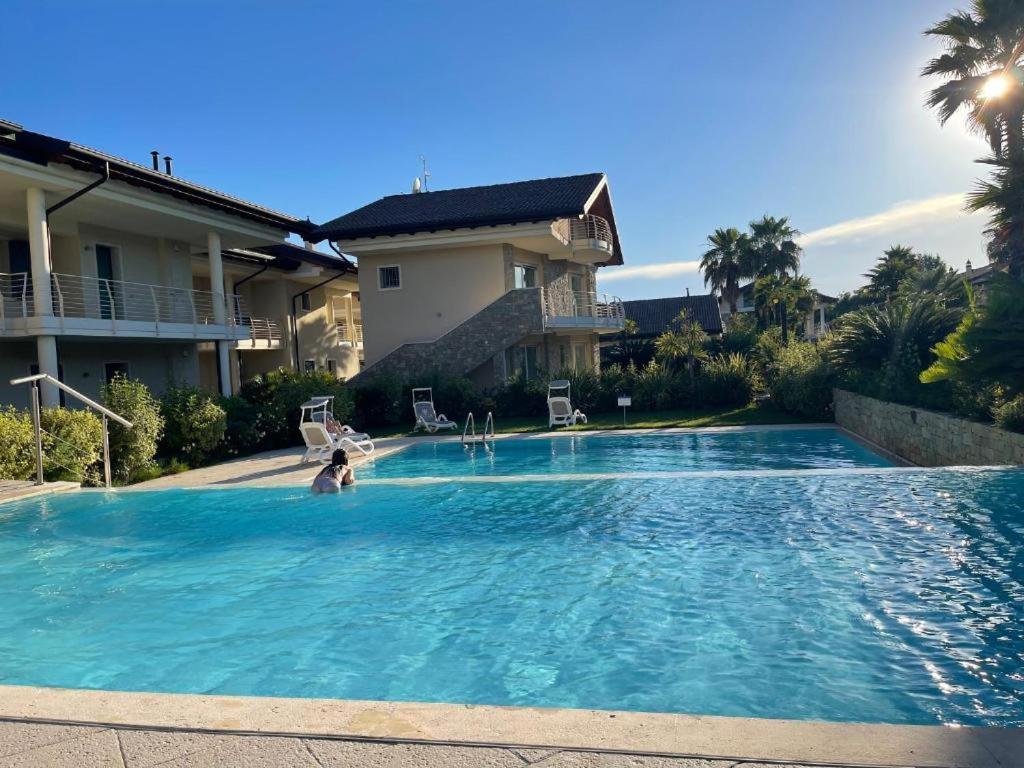 Sirmione Appartement Residenz Cesare Exterior photo